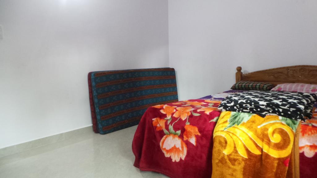 J.S Holiday Guest House Calangute Exteriör bild