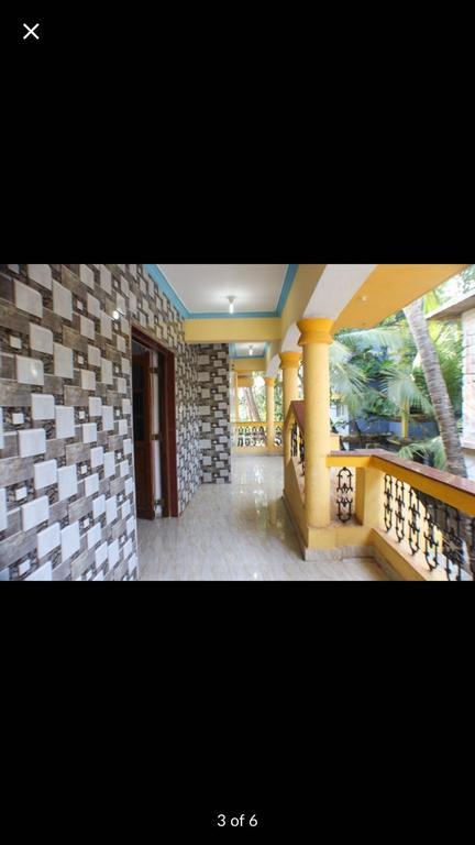 J.S Holiday Guest House Calangute Exteriör bild